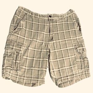 Y2K Cargo Shorts Hiking Skater Golf M42 Dadcore Green Plaid Mid Rise